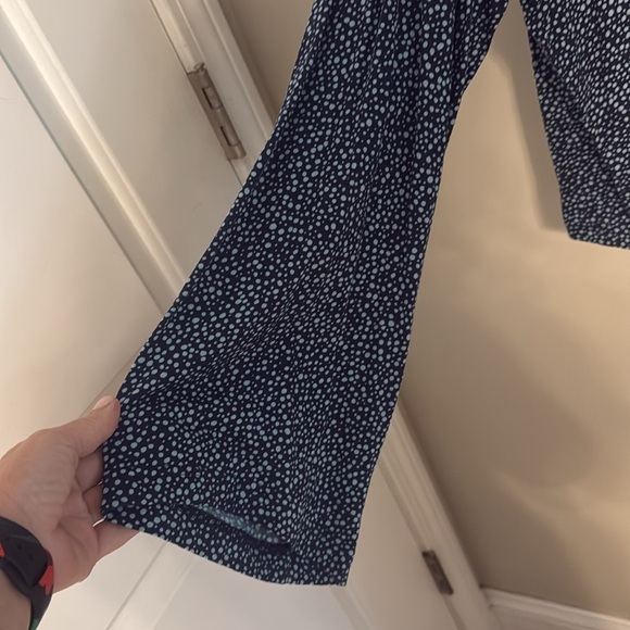 Anthropologie long sleeve button down women’s navy blue top size medium - Picture 2 of 6